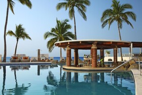 Krystal Grand Los Cabos Hotel