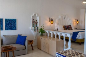 Mar del Cabo by Velas Resorts