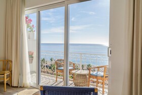 Mar del Cabo by Velas Resorts