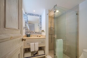 Mar del Cabo by Velas Resorts