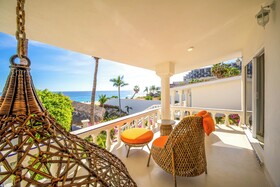 Mar del Cabo by Velas Resorts