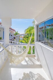 Mar del Cabo by Velas Resorts