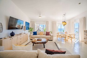 Mar del Cabo by Velas Resorts