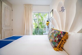 Mar del Cabo by Velas Resorts
