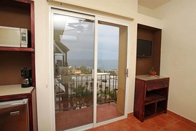 MariaMar Suites