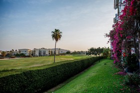 Peninsula by Casago