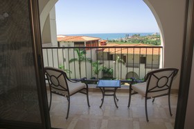 Secrets Puerto Los Cabos Golf & Spa Resort