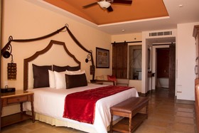 Secrets Puerto Los Cabos Golf & Spa Resort