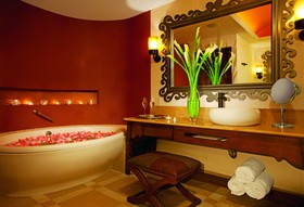 Secrets Puerto Los Cabos Golf & Spa Resort