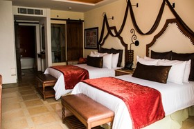Secrets Puerto Los Cabos Golf & Spa Resort