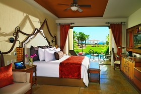 Secrets Puerto Los Cabos Golf & Spa Resort
