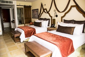Secrets Puerto Los Cabos Golf & Spa Resort