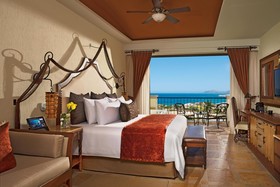 Secrets Puerto Los Cabos Golf & Spa Resort