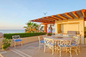 Villa De La Playa