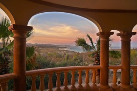 Villa del Faro