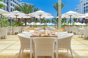Villa La Valencia Beach Resort & Spa Los Cabos