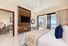 Villa La Valencia Beach Resort & Spa Los Cabos