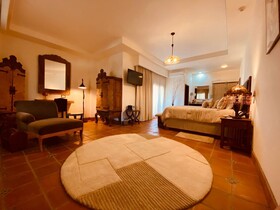 Hotel Hacienda Santana
