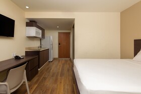 Hotel Extended Suites Tijuana Macroplaza