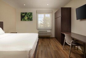 Hotel Extended Suites Tijuana Macroplaza
