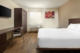 Hotel Extended Suites Tijuana Macroplaza