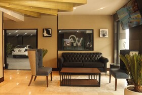 Hotel West Plaza