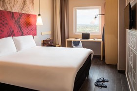 Ibis Tijuana Zona Rio