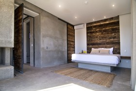 Chateaux Del Valle