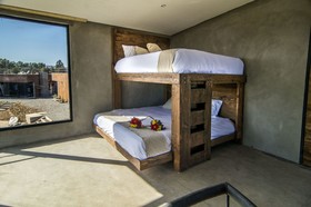 Chateaux Del Valle