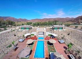 Hotel Entre Viñedos
