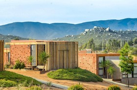 Maglen Tesela Hotel