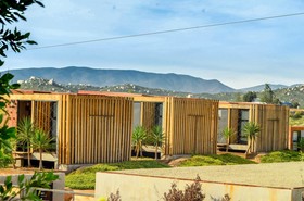 Maglen Tesela Hotel