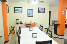 Hotel María Elena
