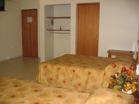 Hotel Delfines