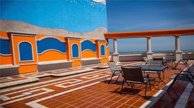 Hotel Candilejas