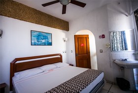 Hotel Candilejas