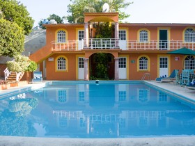 OYO Hotel Villas Arcon