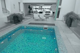 Nû Hotel