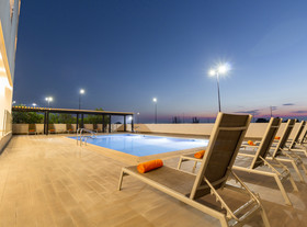 Yes Inn Hotel