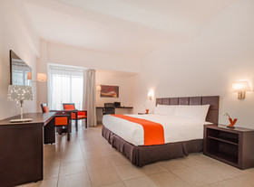 Yes Inn Hotel