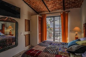 Casa Del Sol Inn