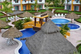 Hotel Villas Cocomango