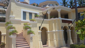 Marina Villas - Grand Isla Navidad