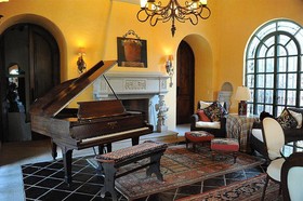 Hacienda del lago Boutique Hotel