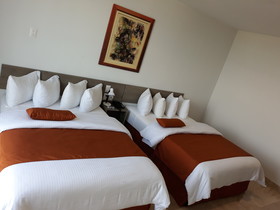 HS HOTSSON Smart Chapala