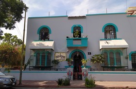 Casa Atenas