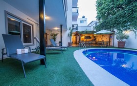 Del Marqués Hotel & Suites