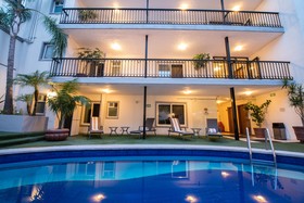 Del Marqués Hotel & Suites