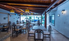 Del Marqués Hotel & Suites