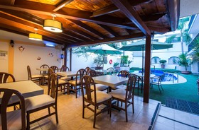 Del Marqués Hotel & Suites